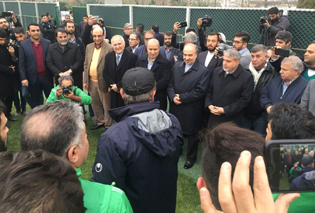 سلطانیفر: امیدوارم استراماچونی برگردد؛ فدراسیون باید در مورد ویلموتس پاسخ دهد