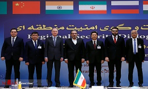 ابراز نگرانی از روند انتقال داعش به افغانستان/ تدوین راهبرد امنیتی جمعی برای مقابله با داعش