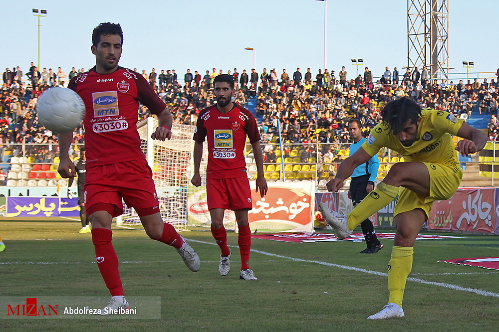 سپاهان، پرسپولیس و استقلال، مثلث صدرنشینان در آغاز نیمفصل دوم