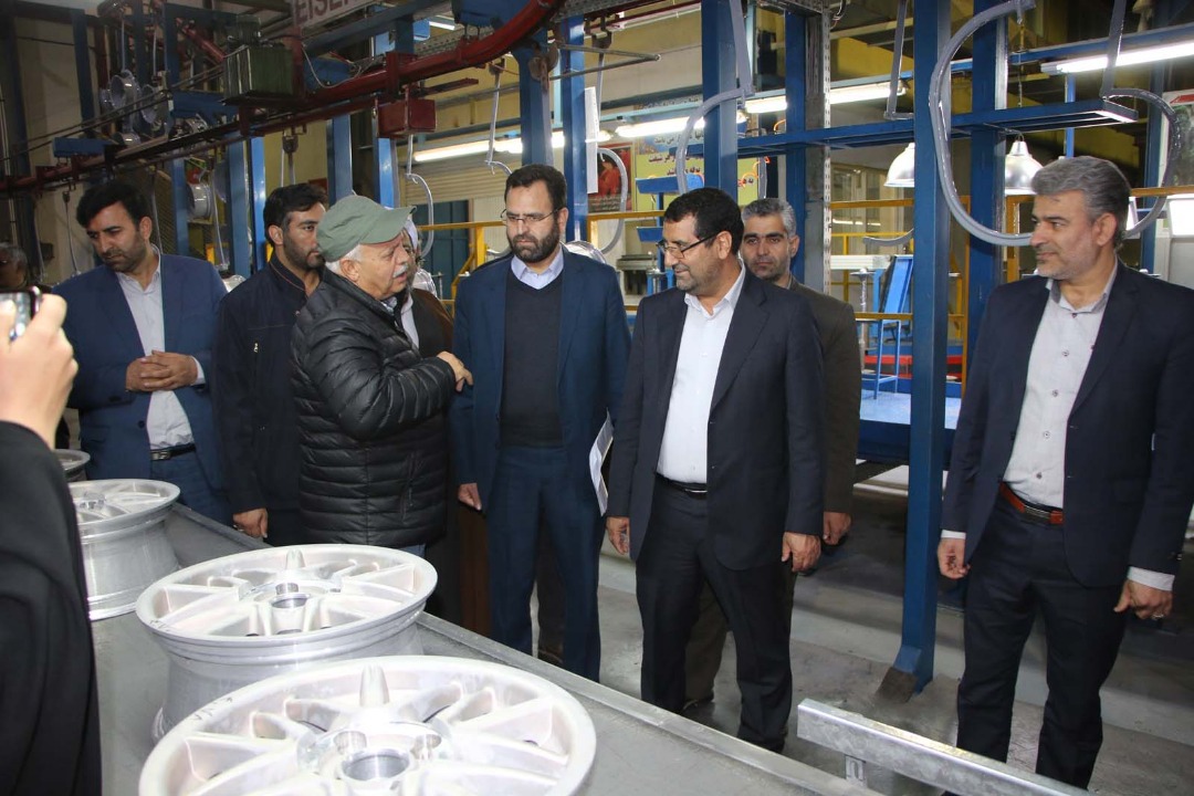 جلوگیری ازتعطیلی کارخانه اروند چرخ رفسنجان / صدور دستورات قضایی لازم جهت رفع توقیف وسایل نقلیه مربوط به کارخانه
