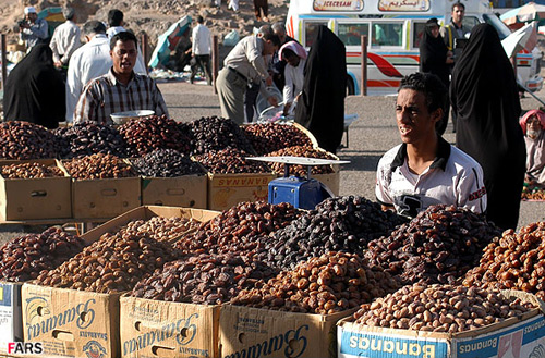 دستور دادستانی جهت احداث بازارچه خرما فروشان در دارخوین/ پیشگیری از تصادفات در حریم بزرگراه