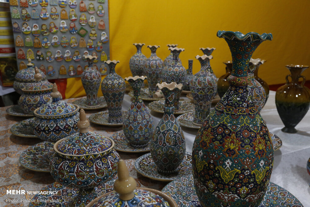تصاویری از پنجمین نمایشگاه صنایع دستی هرمزگان تصاویری از پنجمین نمایشگاه صنایع دستی هرمزگان