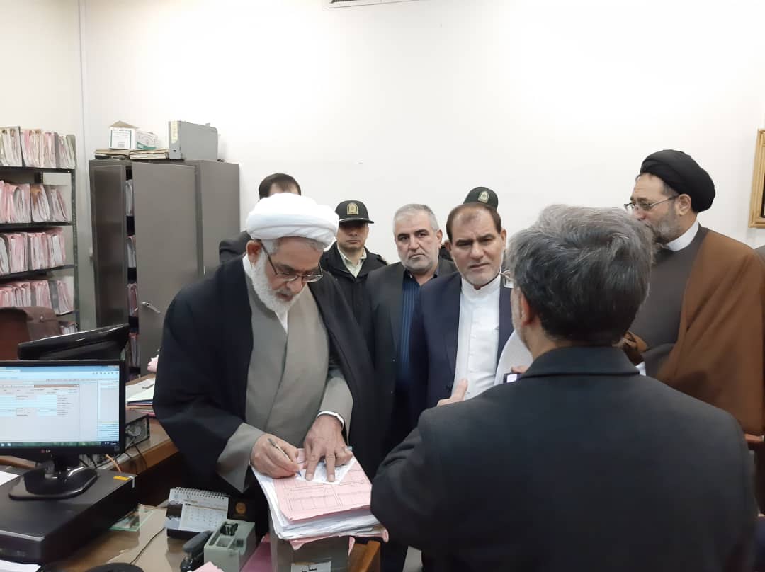 دادستان کل کشور از دادسرای کرج بازدید کرد دادستان کل کشور از دادسرای کرج بازدید کرد