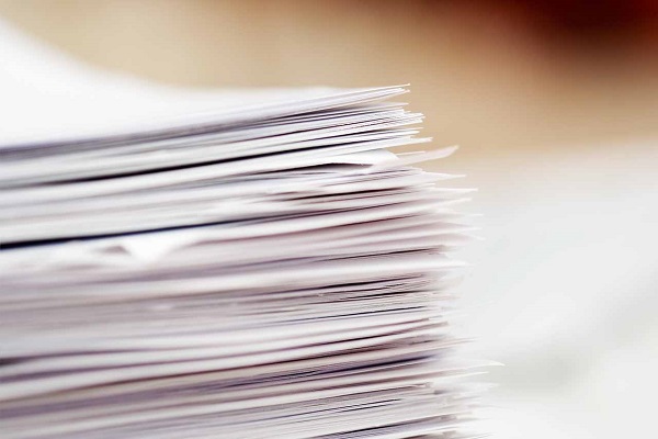 همچنان برای تولید کتاب با محدودیت کاغذ روبرو هستیم/انتشار کتاب با قیمت بالا موجب عدم بازگشت مالی برا ناشران شده همچنان برای تولید کتاب با محدودیت کاغذ روبرو هستیم/انتشار کتاب با قیمت بالا موجب عدم بازگشت مالی برا ناشران شده