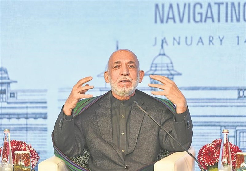 کرزی: افغانستان بدون روابط حسنه با پاکستان نمیتواند آرام باشد