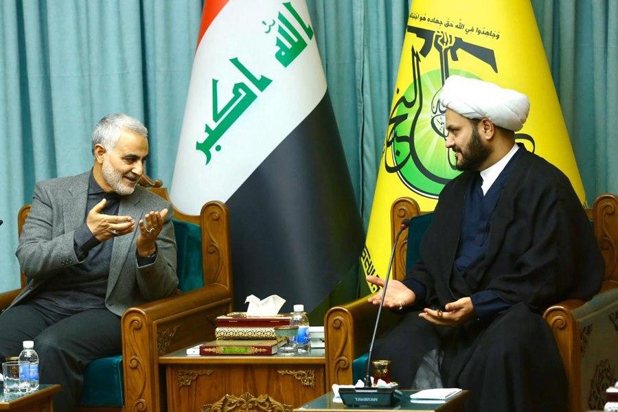 افتخار می کنم که سربازی در کنار نجباء هستم افتخار می کنم که سربازی در کنار نجباء هستم