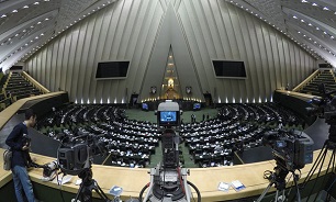 تعیین تکلیف گروه‌هایی که از پرداخت عوارض خروج از کشور مستثنی شدند