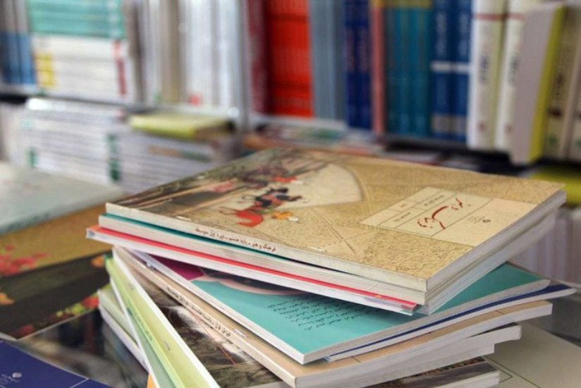 ارسال رایگان کتابهای درسی به مناطق سیل زده