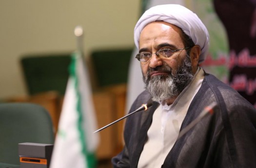 دانشآموزان جهتگیریهای انقلابی را از سازمان پژوهش مطالبه میکنند