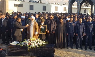 مراسم تشییع پیکر همسر شهید خلبان حسین لشکری برگزار شد