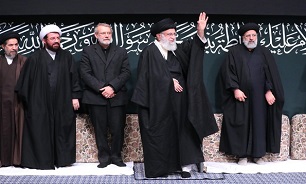 مراسم عزاداری شام شهادت حضرت فاطمه زهرا (سلاماللهعلیها) در حسینیه امام خمینی مراسم عزاداری شام شهادت حضرت فاطمه زهرا (سلاماللهعلیها) در حسینیه امام خمینی