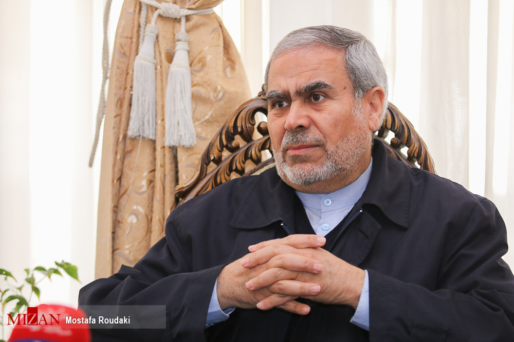 حسین صادقی ناپختگیهای حکام سعودی،اشتباهات چشمگیری رقم زده است/ شکلگیری اعتماد متقابل میان ایران و عربستان نیازمند گفتوگوهای جدی و سخت است/ با میانجیگری برای ایجاد رابطه میان تهران و ریاض مخالفم/ اعراب از وقوع جنگ فراگیر میان ایران و آمریکا هراس دارند/ ترور سردار سلیمانی،احمقانهترین تصمیم ترامپ بود