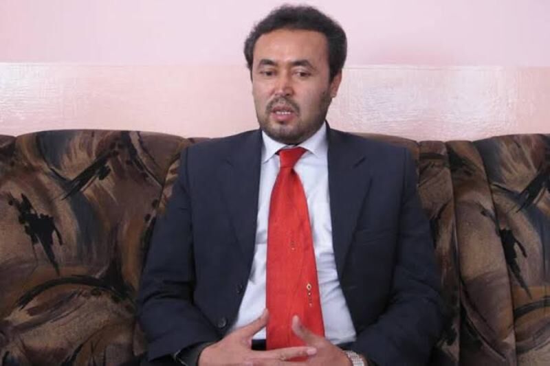 استاد روابط بین الملل:
