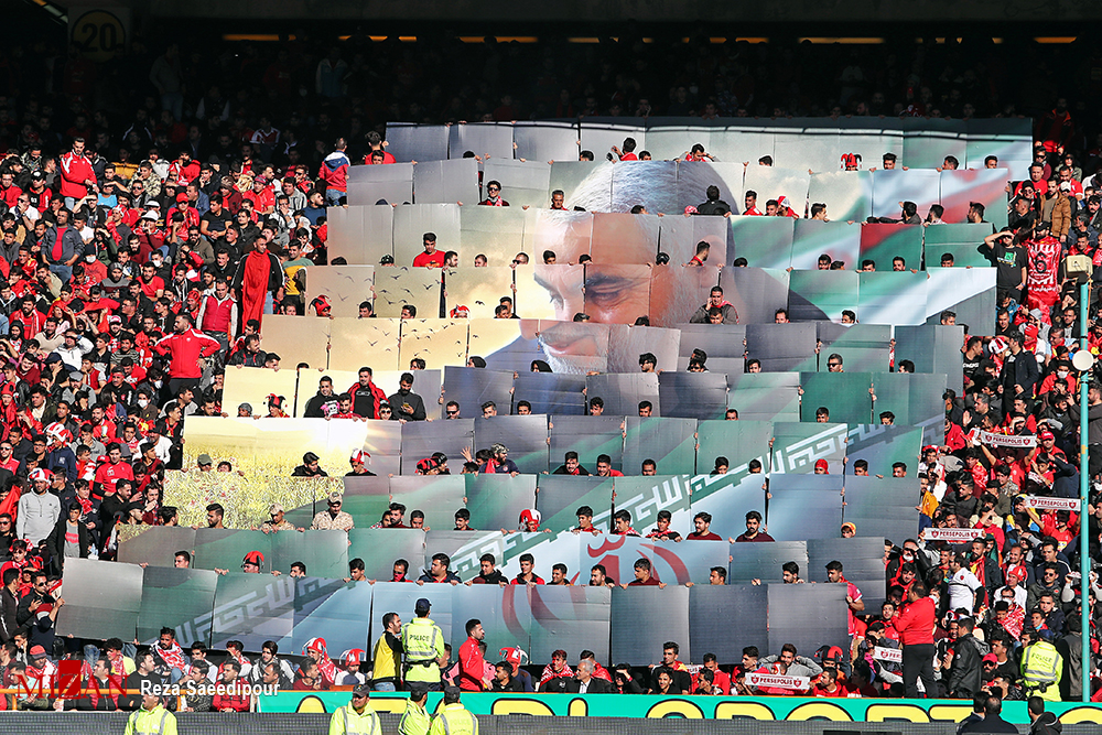 گزارش تصویری از تساوی پرسپولیس و استقلال در دربی ۹۱ گزارش تصویری از تساوی پرسپولیس و استقلال در دربی ۹۱