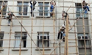 برای نصب داربست چه نکات ایمنی باید رعایت کنید؟