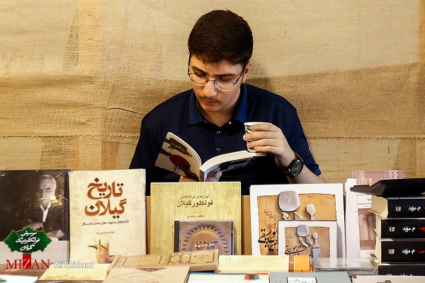 دست کودکان را در انتخاب کتاب و ژانرها باز بگذاریم/ کودکان کتاب خوان موفقتر از کودکان فعال در فضای مجازی /////////// نوروز 99 دست کودکان را در انتخاب کتاب و ژانرها باز بگذاریم/ کودکان کتاب خوان موفقتر از کودکان فعال در فضای مجازی /////////// نوروز 99