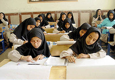 تصمیم تعطیلی مدارس توسط کارگروه آلودگی هوا مشخص می‌شود/مدارس تهران فردا دایر است