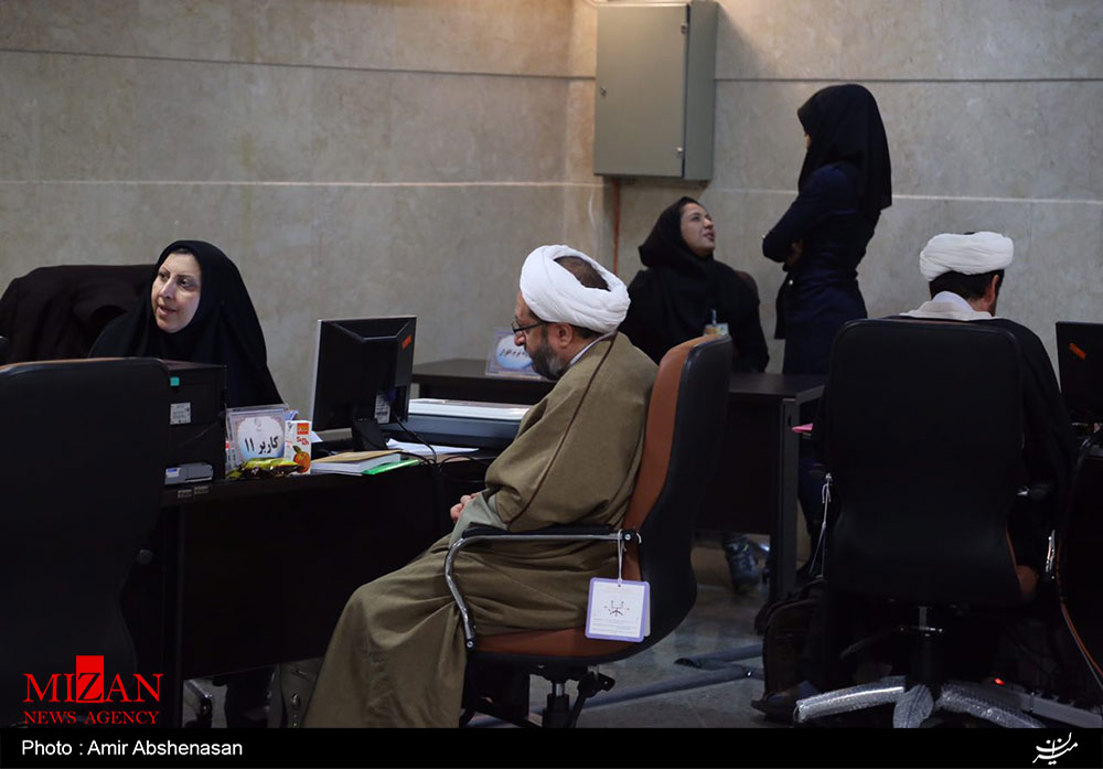 بازار داغ شایعات در ساختمان معروف بازار داغ شایعات در ساختمان معروف