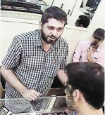 کلاهبرداری از زنان سالخورده در پوشش فامیل دروغین+عکس