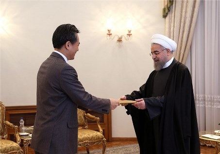 شرکت‌های دولتی و خصوصی کره‌جنوبی می‌توانند در ایران سرمایه‌گذاری کنند
