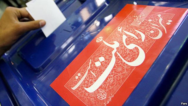 رادیو فردا از لیست انتخاباتی خود رونمایی کرد/تبلیغات برای انتخابات مجلس برای هر کاندیدا چقدر آب می خورد؟