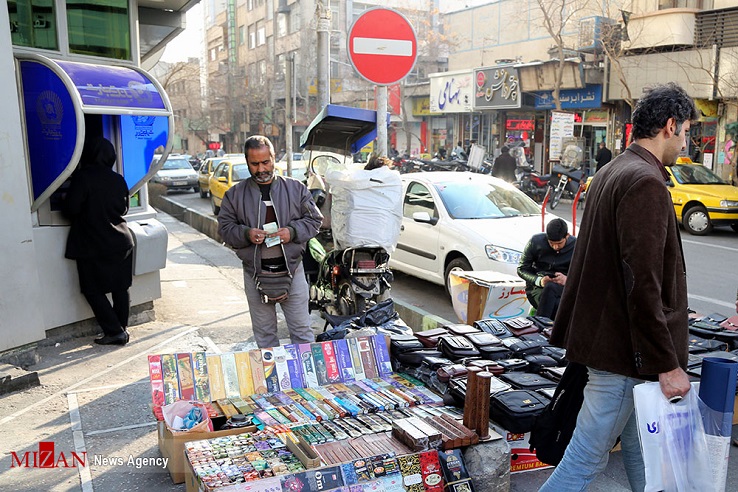 گشتی در بازار کتافروشان در زمان برگزاری نمایشگاه مجازی کتاب //////// مصاحبه میدانی