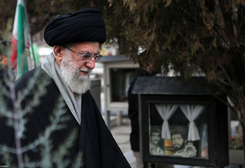 حضور رهبر انقلاب در مرقد مطهر امام راحل و گلزار شهدای بهشت زهرا