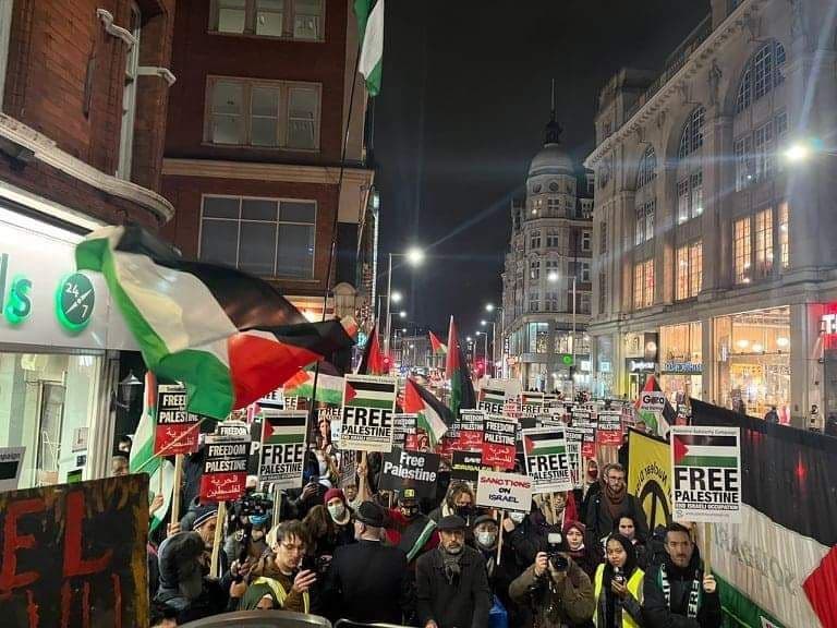 مجروح شدن صدها فلسطینی در پی خشونت نظامیان صهیونیستی مجروح شدن صدها فلسطینی در پی خشونت نظامیان صهیونیستی