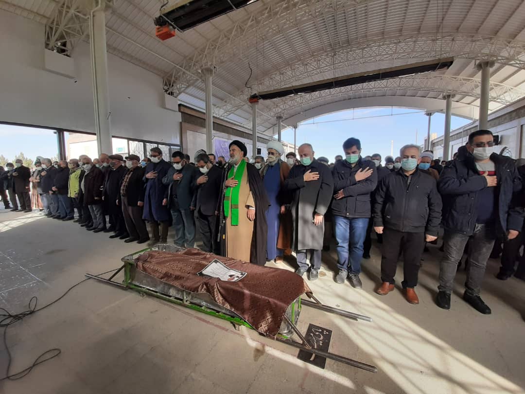 مراسم تدفین پدر رییس حوزه ریاست قوه قضاییه در همدان برگزار شد مراسم تدفین پدر رییس حوزه ریاست قوه قضاییه در همدان برگزار شد
