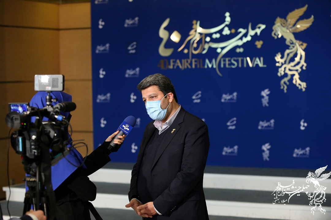 تصاویر بازدید رئیس سازمان سینمایی از خانه جشنواره تصاویر بازدید رئیس سازمان سینمایی از خانه جشنواره
