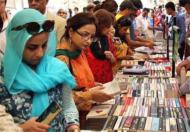 پایان جشنواره ادبی در بزرگترین شهر پایان جشنواره ادبی در بزرگترین شهر