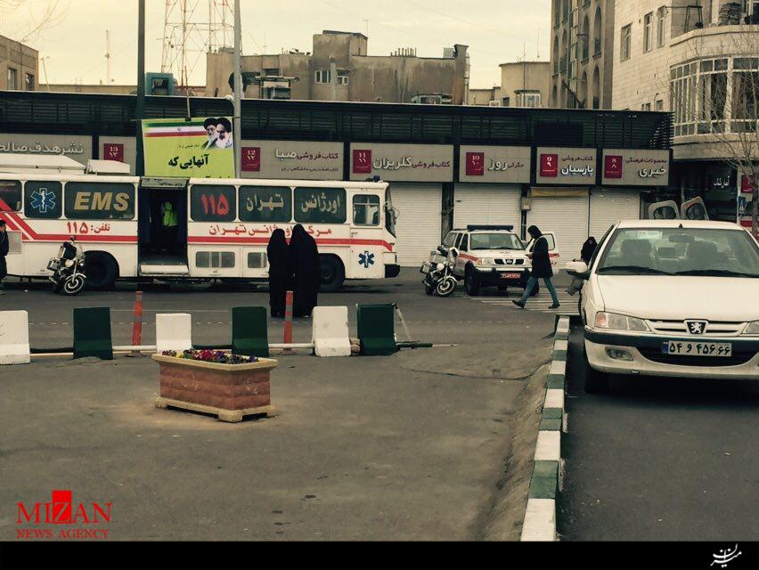آماده باش نیروهای اورژانس در مسیر راهپیمایی آماده باش نیروهای اورژانس در مسیر راهپیمایی