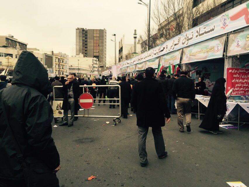 برپایی غرفه فرهنگی معاونت اجتماعی ناجا در میدان انقلاب+عکس برپایی غرفه فرهنگی معاونت اجتماعی ناجا در میدان انقلاب+عکس