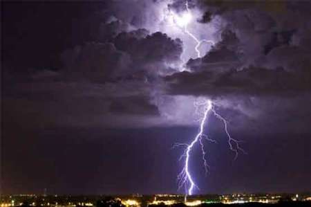 صاعقه جان هفت نفر را در 