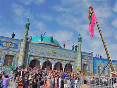 نگاهی به آداب و روسوم نگاهی به آداب و روسوم