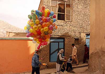 نگاهی به آداب و روسوم نگاهی به آداب و روسوم