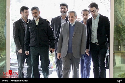 برای مبارزه جدیتر با قاچاق مواد مخدر تمرکز بر باندهای بزرگ قاچاق الزامی است برای مبارزه جدیتر با قاچاق مواد مخدر تمرکز بر باندهای بزرگ قاچاق الزامی است