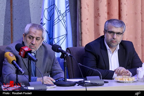 برای مبارزه جدیتر با قاچاق مواد مخدر تمرکز بر باندهای بزرگ قاچاق الزامی است برای مبارزه جدیتر با قاچاق مواد مخدر تمرکز بر باندهای بزرگ قاچاق الزامی است