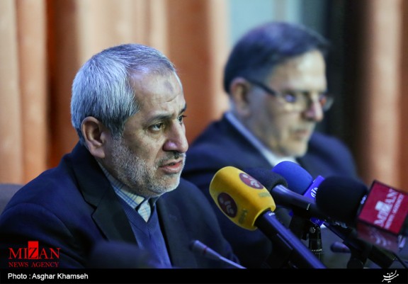 برخلاف ادعای وکیل بابک زنجانی، زنجانی متهم اقتصادی است/ پرونده بابک زنجانی بزرگترین پرونده اقتصادی بود که بر روی آن بسیار کار شد/ کیفرخواست پرونده کرمان در شرف صدور است/ تشریح اقدامات دادسرای جرايم اقتصادی در سال 94 برخلاف ادعای وکیل بابک زنجانی، زنجانی متهم اقتصادی است/ پرونده بابک زنجانی بزرگترین پرونده اقتصادی بود که بر روی آن بسیار کار شد/ کیفرخواست پرونده کرمان در شرف صدور است/ تشریح اقدامات دادسرای جرايم اقتصادی در سال 94