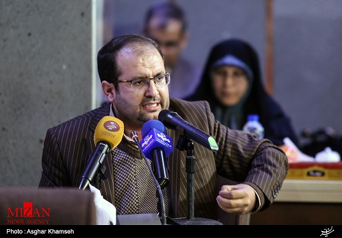 برخلاف ادعای وکیل بابک زنجانی، زنجانی متهم اقتصادی است/ پرونده بابک زنجانی بزرگترین پرونده اقتصادی بود که بر روی آن بسیار کار شد/ کیفرخواست پرونده کرمان در شرف صدور است/ تشریح اقدامات دادسرای جرايم اقتصادی در سال 94 برخلاف ادعای وکیل بابک زنجانی، زنجانی متهم اقتصادی است/ پرونده بابک زنجانی بزرگترین پرونده اقتصادی بود که بر روی آن بسیار کار شد/ کیفرخواست پرونده کرمان در شرف صدور است/ تشریح اقدامات دادسرای جرايم اقتصادی در سال 94