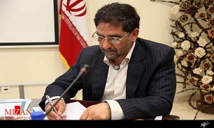 هرکس بهترین و قاطع ترین راه هدایت را می‌طلبد باید به قرآن تمسک جوید
