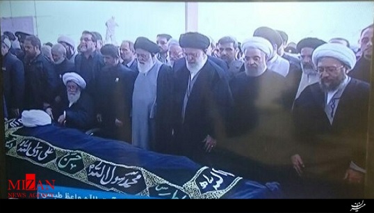 حضور رئیس قوه قضائیه در مراسم اقامه نماز بر پیکر مرحوم آیت الله واعظ طبسی + عکس