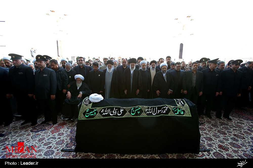 شخصیت های سیاسی که در مراسم تشییع پیکر آیت‌الله واعظ‌طبسی شرکت کردند+تصاویر