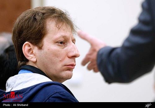 پاسخ دو سئوال دیروز رییس جمهور در دادگاه علنی بابک زنجانی و شرکاء/آیا مسئولین دولتی حاضر در دادگاه گزارش جلسات را به روسای خود ندادهاند؟! پاسخ دو سئوال دیروز رییس جمهور در دادگاه علنی بابک زنجانی و شرکاء/آیا مسئولین دولتی حاضر در دادگاه گزارش جلسات را به روسای خود ندادهاند؟!
