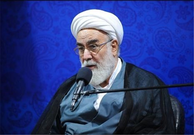 حجت‌الاسلام رئیسی بهترین گزینه برای تولیت آستان قدس بود