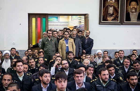 دشمنان با دم شیر بازی نکنند/ توصیه وزیر دفاع به آمریکا و حضور ایران در سوریه/ نهیب جانشین فرمانده کل سپاه به جان کری