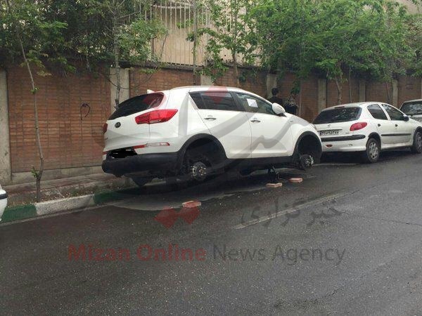 سرقت چهار چرخ خودرو اسپورتیج در شمال شهر سرقت چهار چرخ خودرو اسپورتیج در شمال شهر