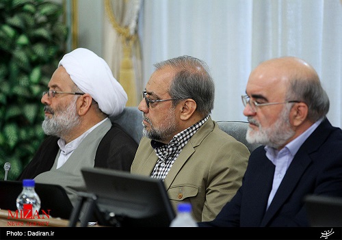 آمریکایی‌ها دست دوستی دراز می‌کنند و از پشت خنجر می‌زنند / در برخورد با هنجارشکنی‌ها نباید مرتکب هنجارشکنی شد