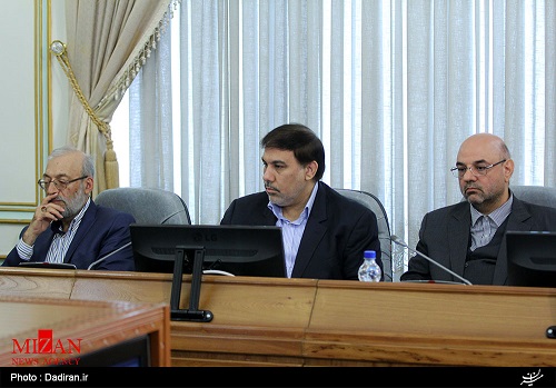 آمریکایی‌ها دست دوستی دراز می‌کنند و از پشت خنجر می‌زنند / در برخورد با هنجارشکنی‌ها نباید مرتکب هنجارشکنی شد