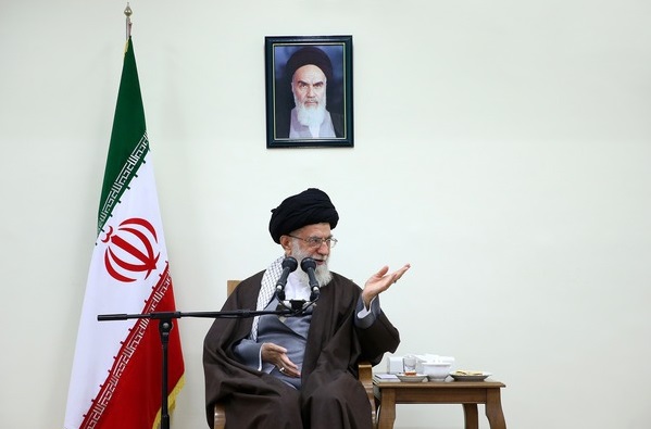 هزاران نفر از کارگران سراسر کشور با رهبر انقلاب اسلامی دیدار می‌کنند